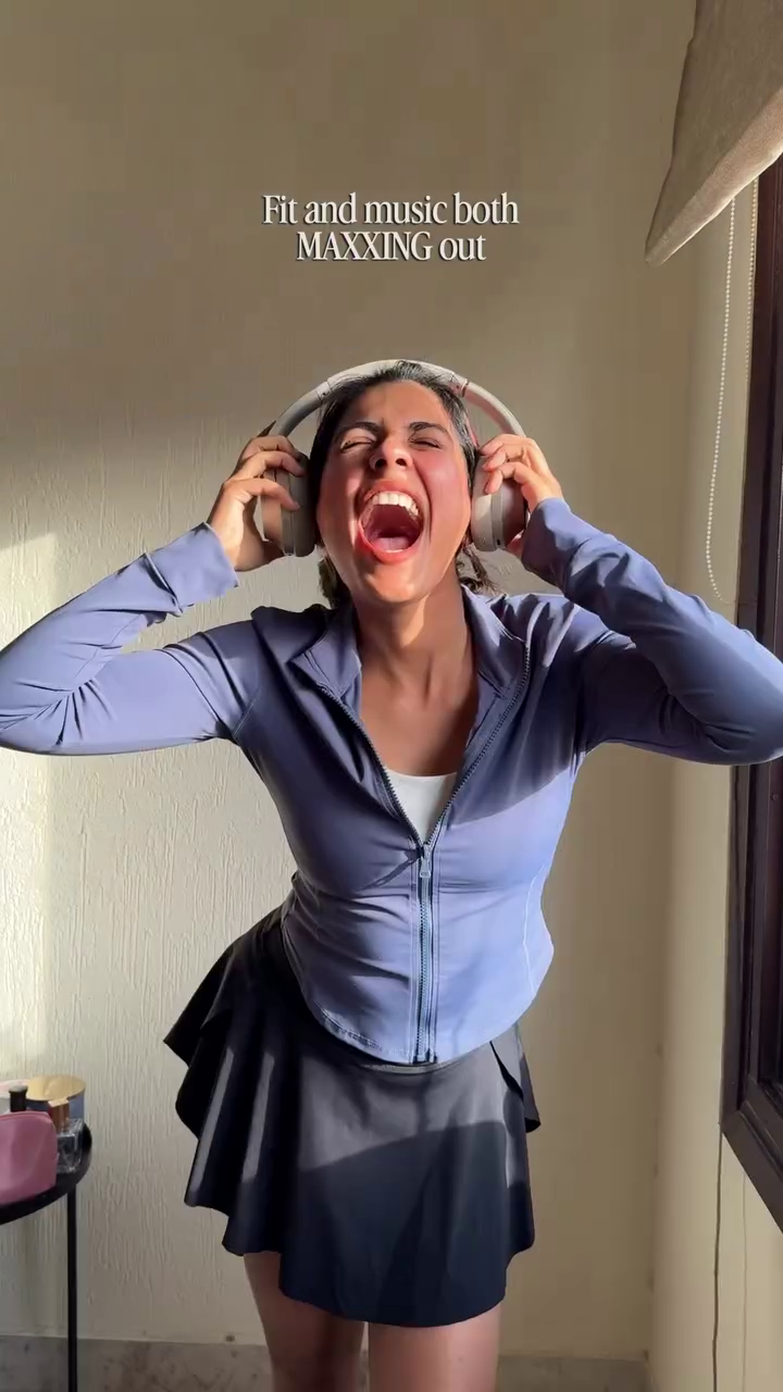 Ielādēt video: