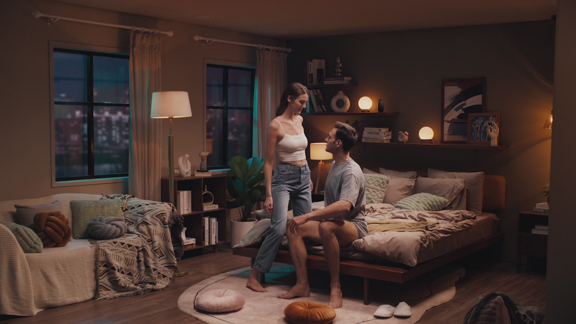 Ielādēt video: 