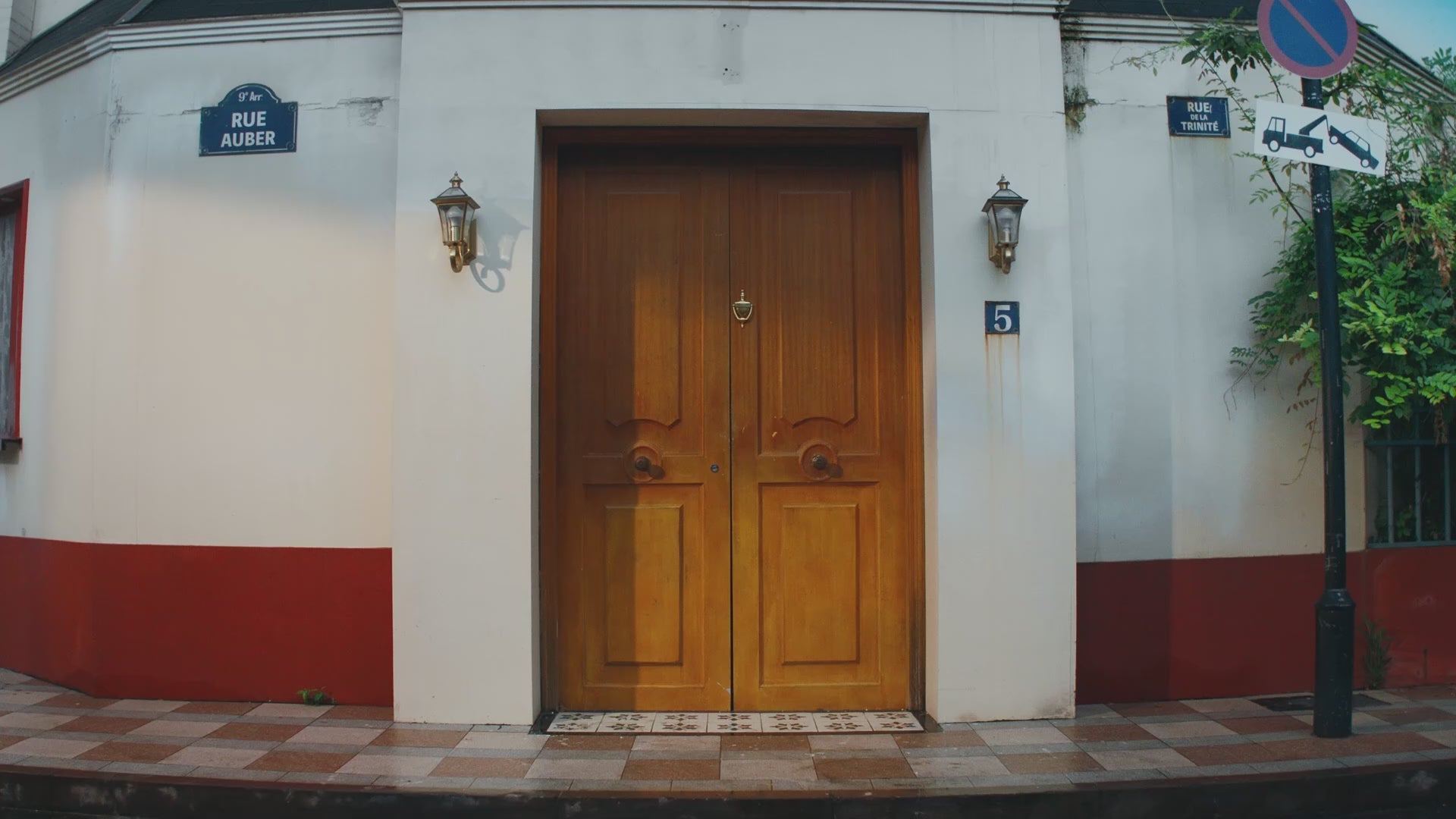 Ielādēt video: 